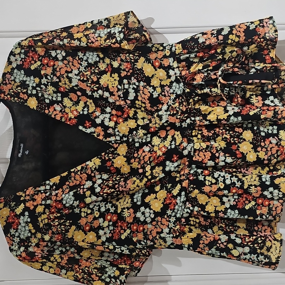 Madewell Floral V-Neck Top - Black and Orange Size XS - Picture 2 of 2